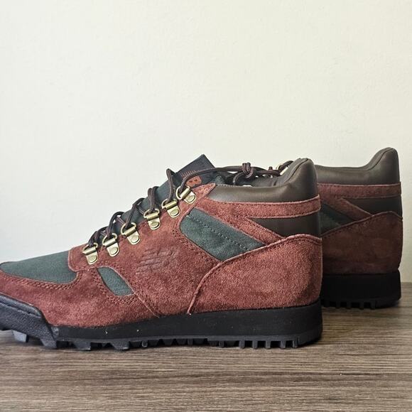 New Balance Unisex Rainier Boots Women Size 9 Brown/Green NWT - Picture 1 of 5